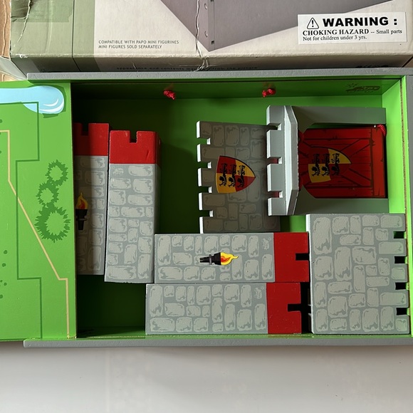 Le Toy Van My Mini Castle - Picture 2 of 6